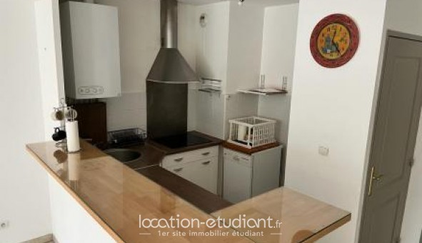 Logement tudiant T2 à Uzs (30700)