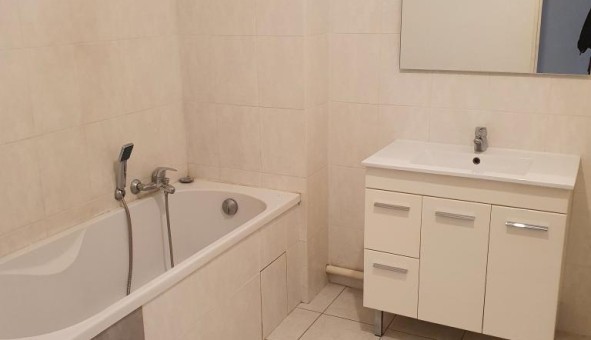 Logement tudiant T2 à Valence (26000)