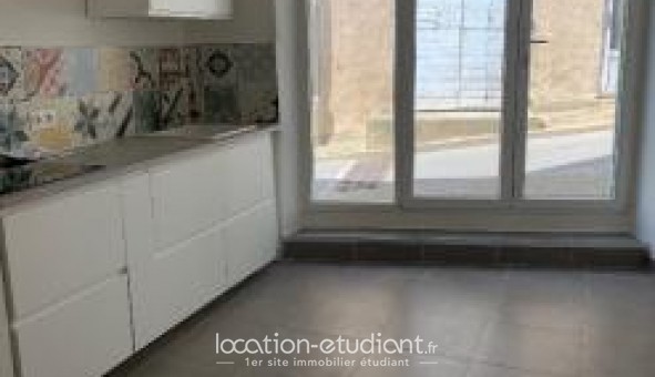 Logement tudiant Location T2 Vide Valensole (04210)