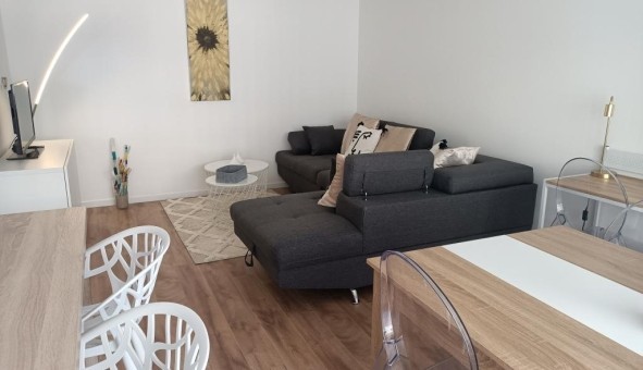 Logement tudiant T2 à Vallauris (06220)