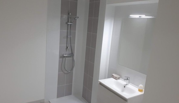 Logement tudiant T2 à Vallauris (06220)