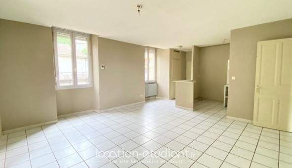 Logement tudiant Location T2 Vide Vals les Bains (07600)