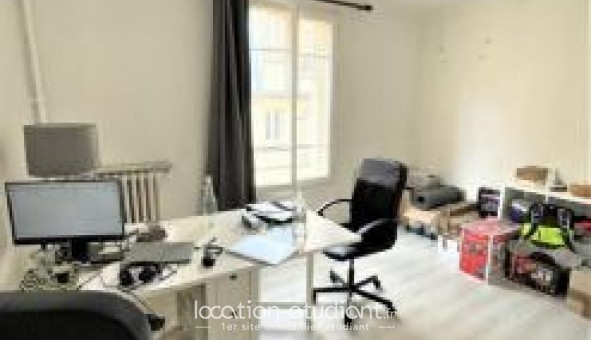 Logement tudiant T2 à Vanves (92170)