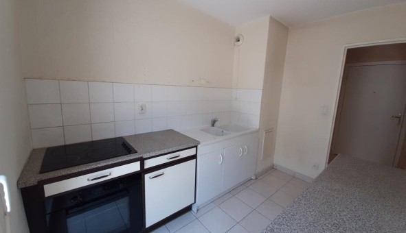 Logement tudiant T2 à Vaulx en Velin (69120)