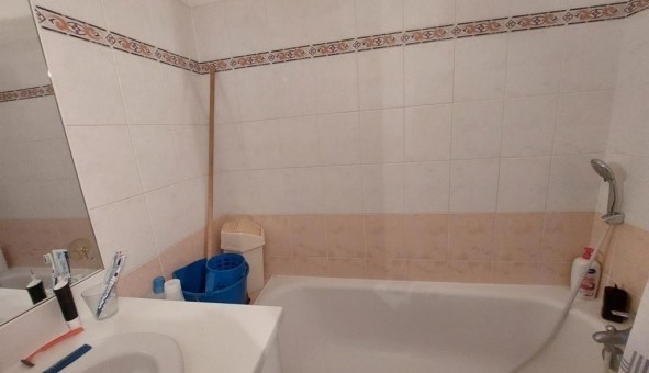 Logement tudiant T2 à Vauvert (30600)