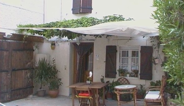 Logement �tudiant T2 &agrave; Ved�ne (84270)