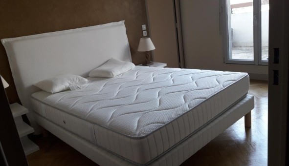 Logement tudiant T2 à Vlizy Villacoublay (78140)