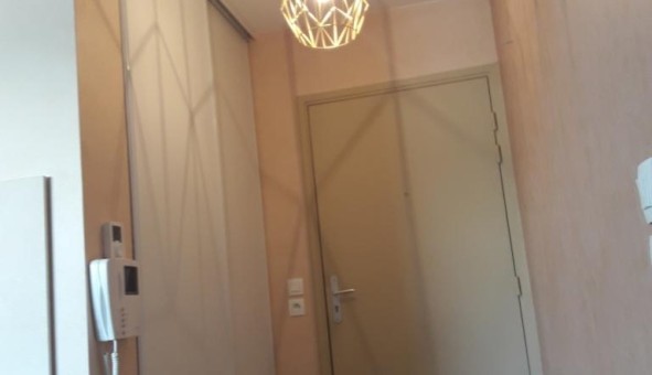 Logement tudiant T2 à Vlizy Villacoublay (78140)