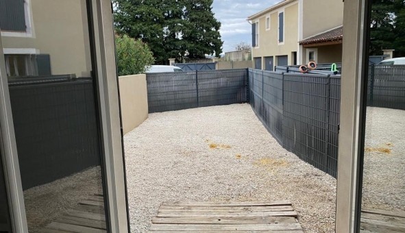 Logement �tudiant T2 &agrave; Velleron (84740)