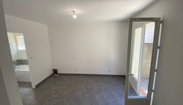 Logement �tudiant T2 &agrave; Velleron (84740)