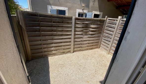 Logement �tudiant T2 &agrave; Velleron (84740)