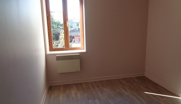 Logement �tudiant Location T2 Vide V�nissieux (69200)