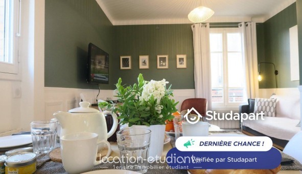 Logement étudiant Location T2 Meublé Versailles (78000)