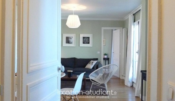 Logement tudiant T2 à Versailles (78000)