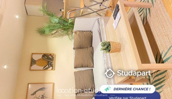 Logement tudiant T2 à Versailles (78000)
