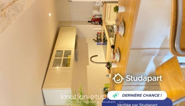 Logement tudiant T2 à Versailles (78000)