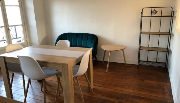 Logement tudiant T2 à Versailles (78000)