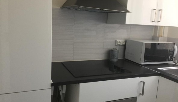 Logement tudiant T2 à Versailles (78000)
