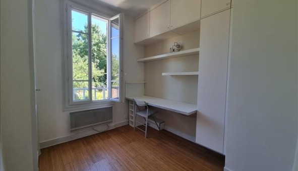 Logement tudiant T2 à Versailles (78000)