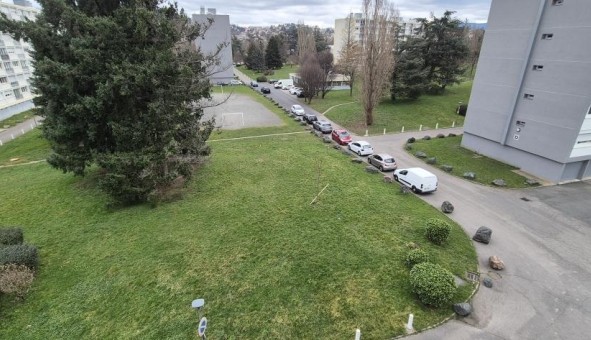 Logement tudiant T2 à Villars (42390)