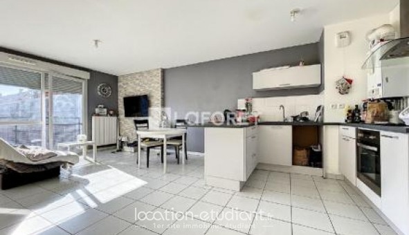 Logement tudiant T2 à Villefontaine (38090)