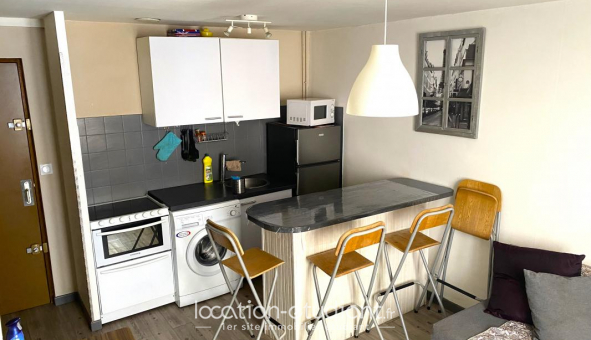 Logement tudiant T2 à Villefranche sur Sane (69400)