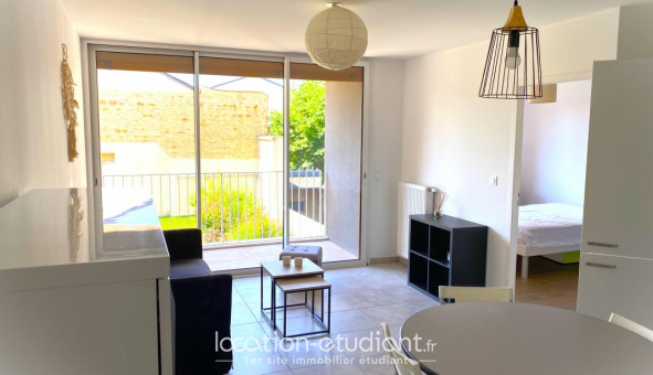 Logement tudiant T2 à Villefranche sur Sane (69400)