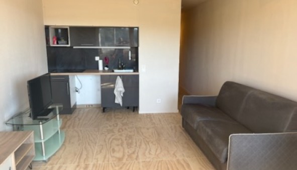 Logement tudiant Location T2 Vide Villeneuve Loubet (06270)