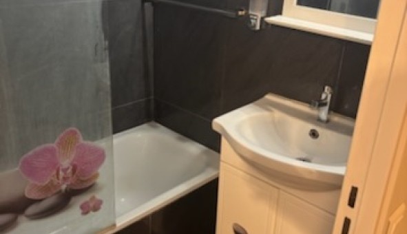 Logement tudiant T2 à Villeneuve Loubet (06270)