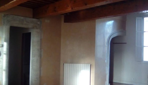Logement tudiant Location T2 Vide Villeneuve ls Avignon (30400)