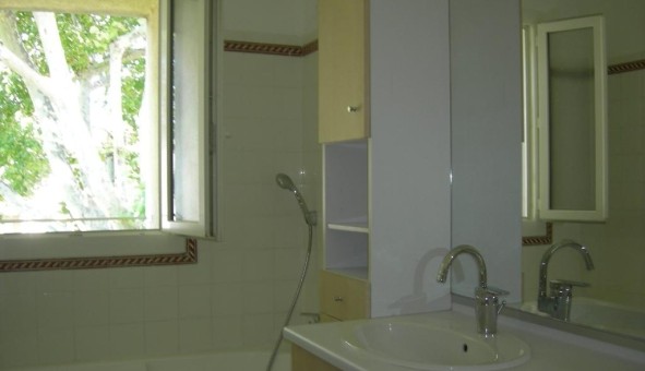 Logement tudiant T2 à Villeneuve ls Avignon (30400)