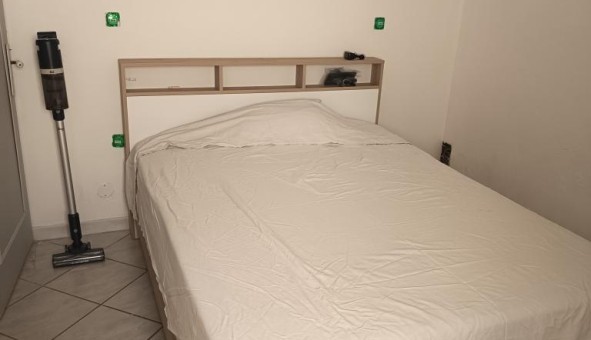 Logement �tudiant T2 &agrave; Villeneuve l�s Avignon (30400)