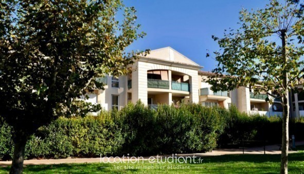 Logement �tudiant T2 &agrave; Villeneuve l�s Avignon (30400)
