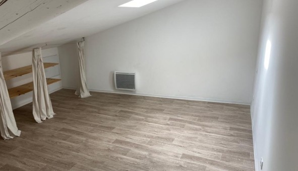 Logement �tudiant T2 &agrave; Villeneuve l�s Avignon (30400)