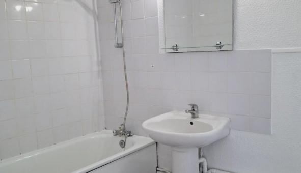 Logement tudiant T2 à Villeurbanne (69100)