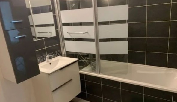 Logement �tudiant Location T2 Vide Vitrolles (13127)