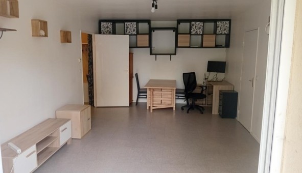 Logement tudiant Location T2 Vide Vitry sur Seine (94400)