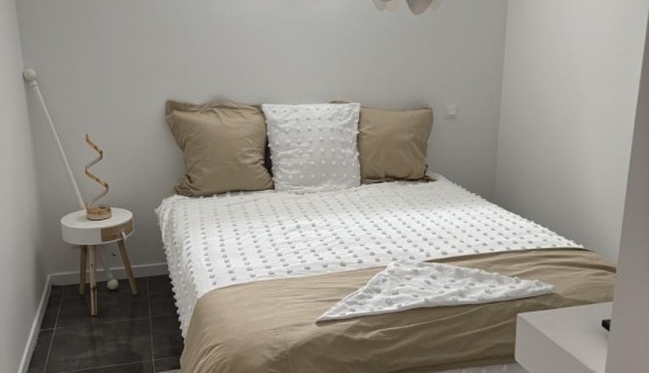 Logement tudiant T3 à Abidos (64150)