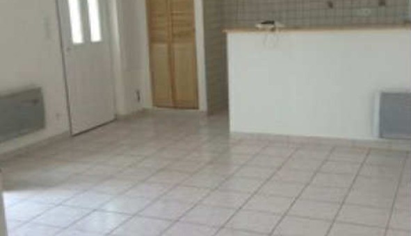 Logement tudiant T3 à Adissan (34230)