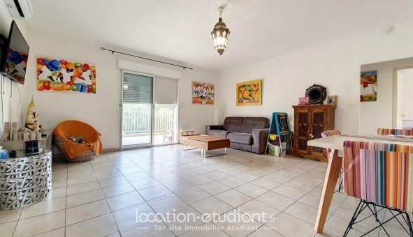 Logement tudiant T3 à Afa (20167)