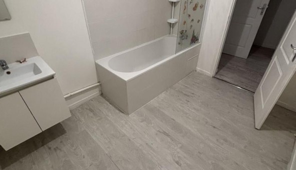 Logement tudiant T3 à Agen (47000)
