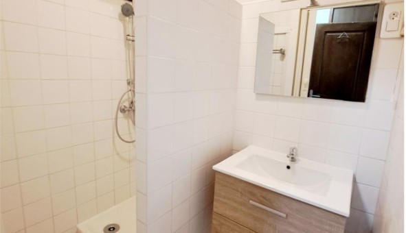 Logement �tudiant T3 &agrave; Aigremont (30350)