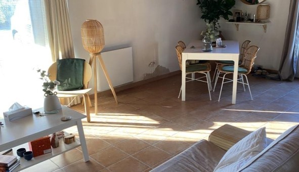 Logement tudiant T3 à Aigues Mortes (30220)