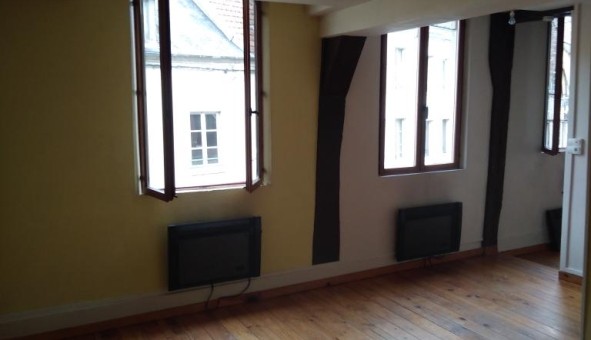 Logement tudiant Location T3 Vide Ailly (27600)
