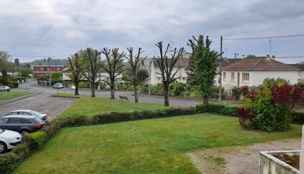 Logement �tudiant T3 &agrave; Ainay le Vieil (18200)