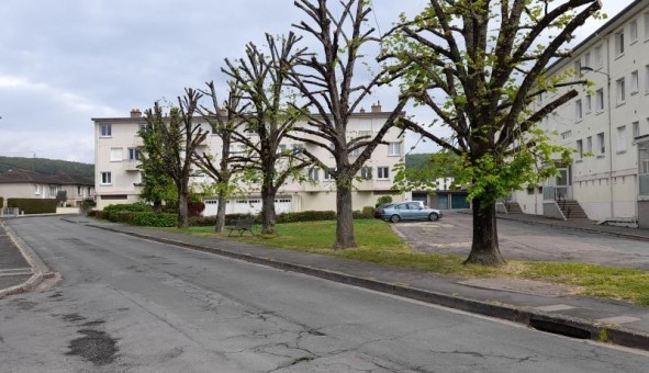 Logement �tudiant T3 &agrave; Ainay le Vieil (18200)