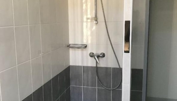 Logement �tudiant T3 &agrave; Ainay le Vieil (18200)