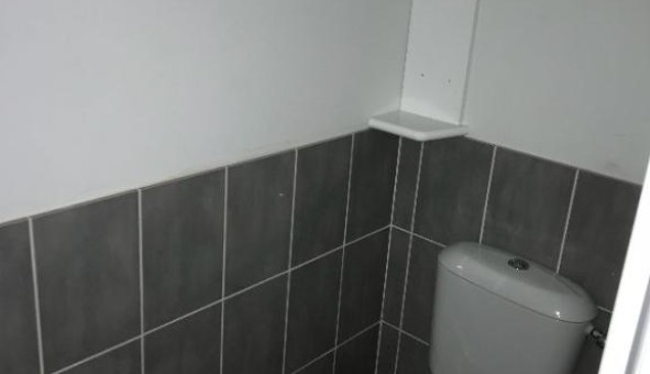 Logement �tudiant T3 &agrave; Ainay le Vieil (18200)