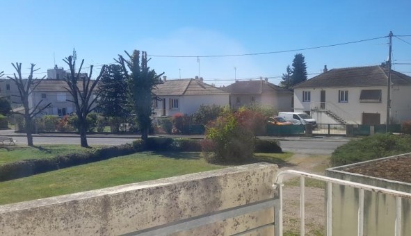 Logement �tudiant T3 &agrave; Ainay le Vieil (18200)