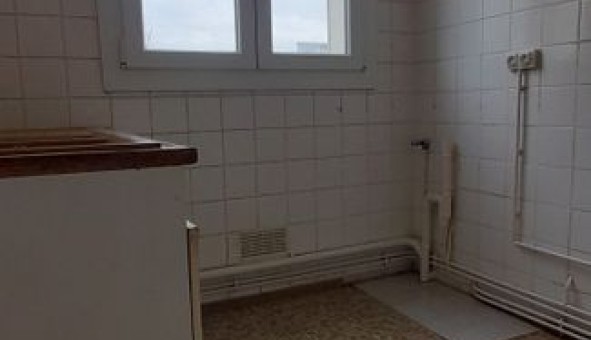Logement �tudiant T3 &agrave; Ainay le Vieil (18200)